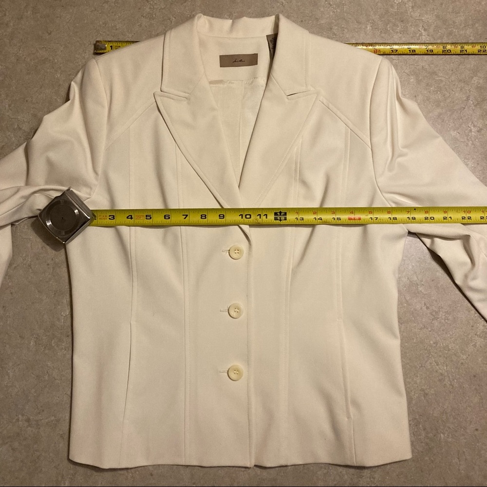👛 Retro(2002) ivory suit (blazer/skirt) by i.e., 10 - Picture 2 of 16